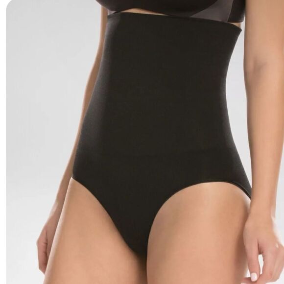 Assets SPANX Red Hot Label Focused Firmers Size Large - Picture 1 of 5